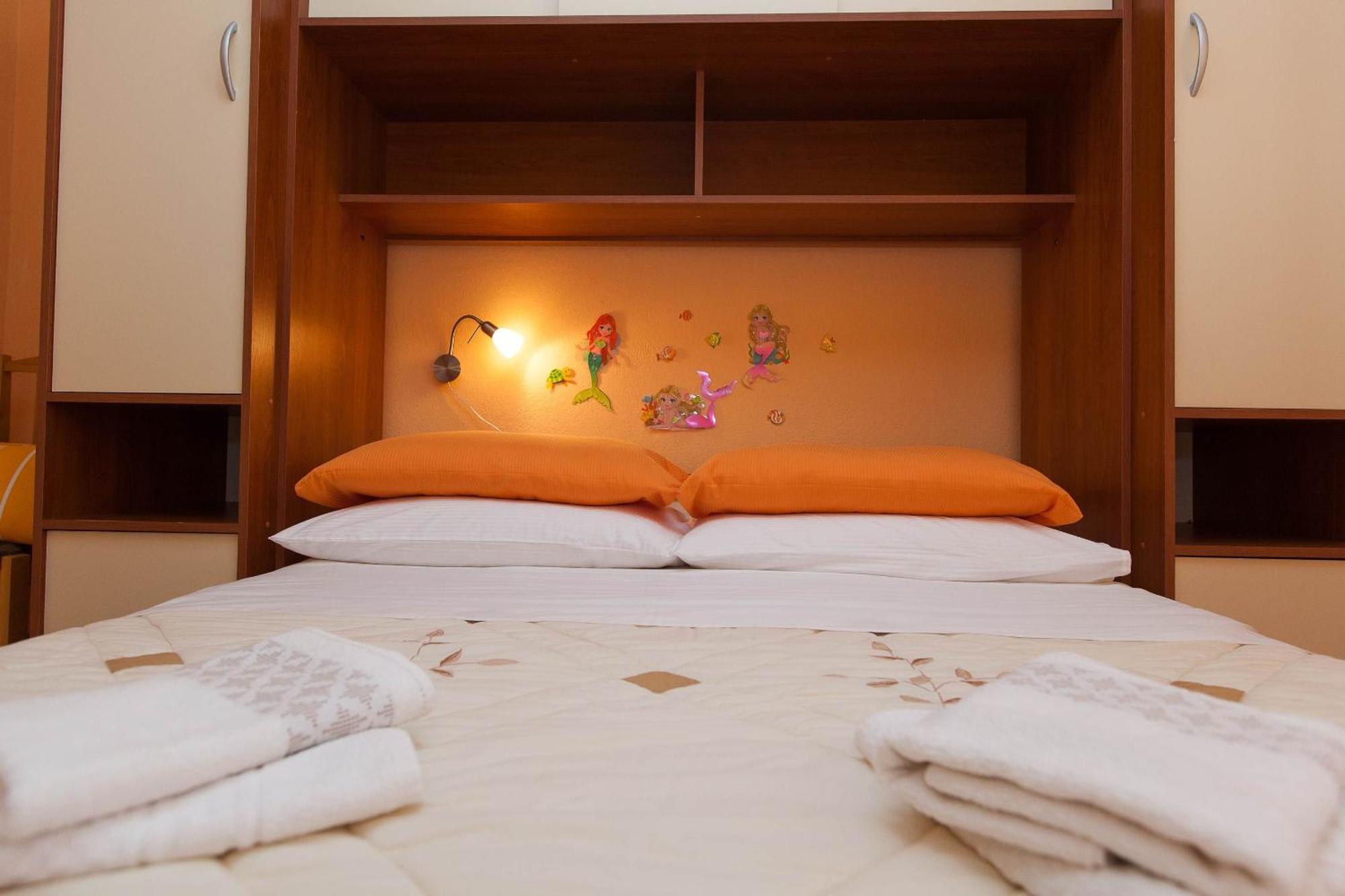 Apartments With A Parking Space Jadranovo, Crikvenica - 2377 Rom bilde
